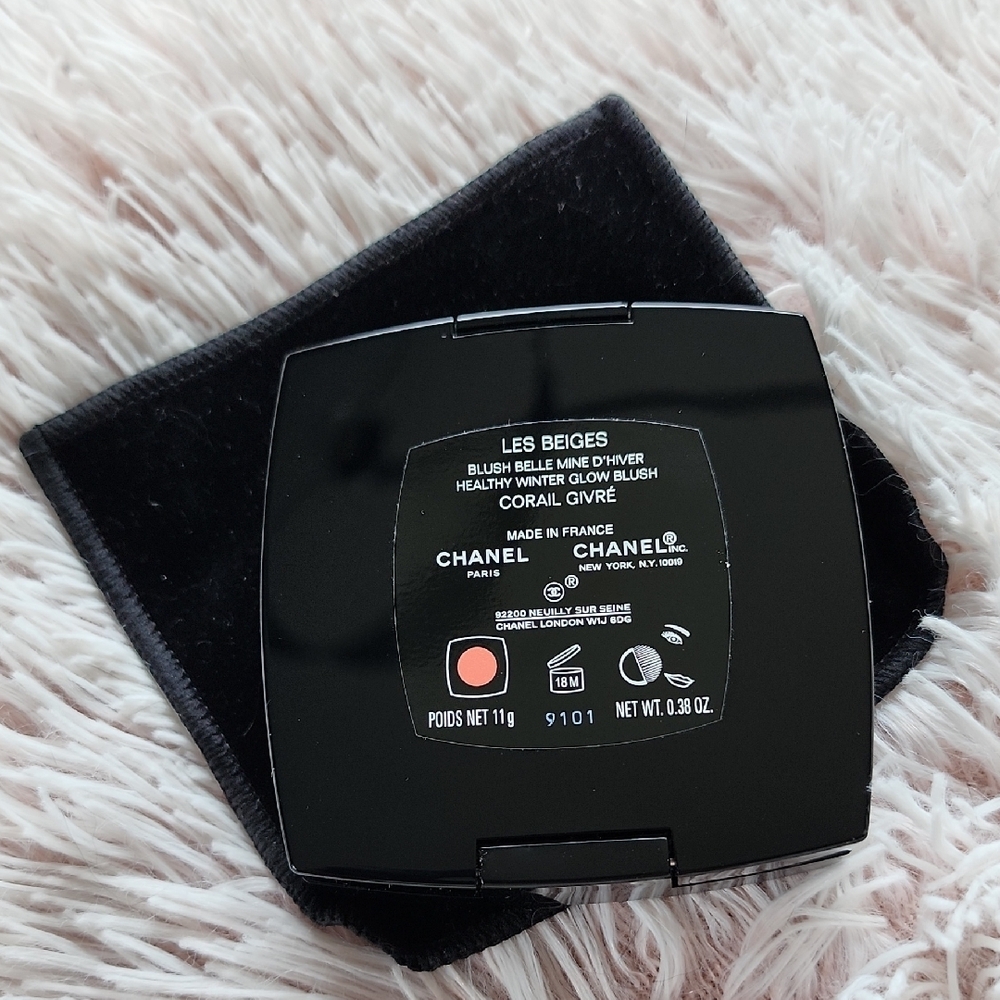 CHANEL Les Beiges Winter Glow Blush - Coral - Picture 5 of 7